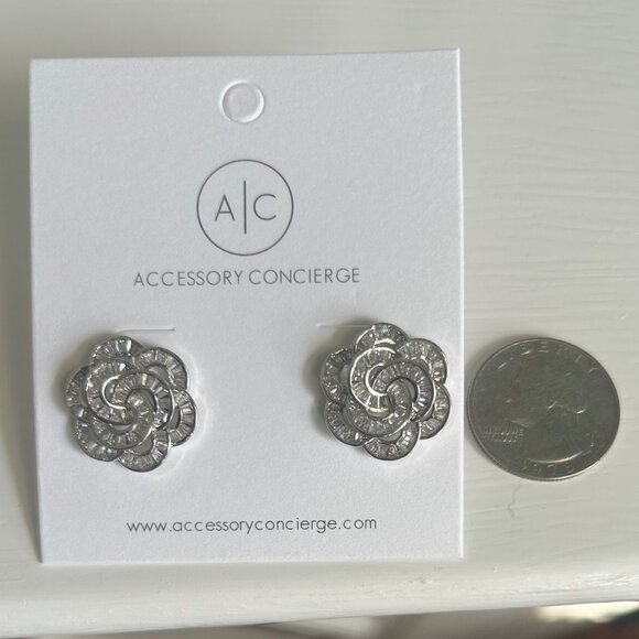 Stunning Silver CZ Baguette Flower Bloom Statement Studs Earrings NEW - Picture 3 of 5